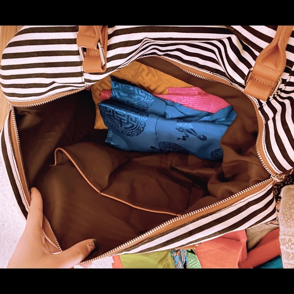 Beautiful luggage bag - Picture 7 of 7